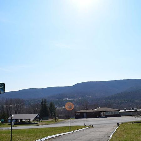 Ladd Brook Inn Pownal Esterno foto