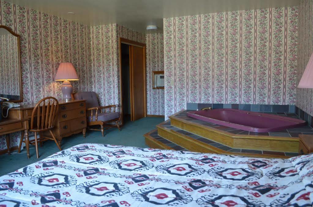 Ladd Brook Inn Pownal Esterno foto