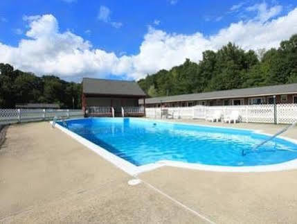 Ladd Brook Inn Pownal Esterno foto