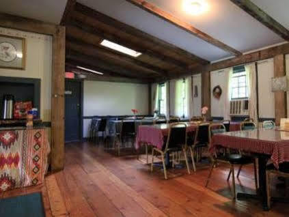 Ladd Brook Inn Pownal Esterno foto