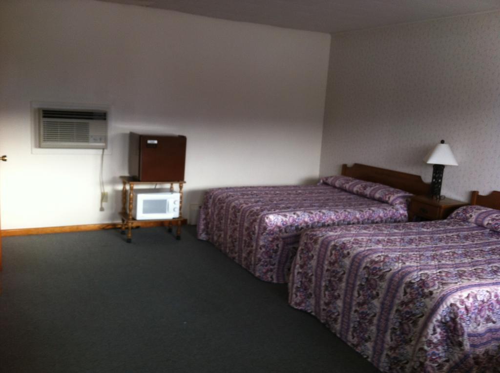 Ladd Brook Inn Pownal Esterno foto