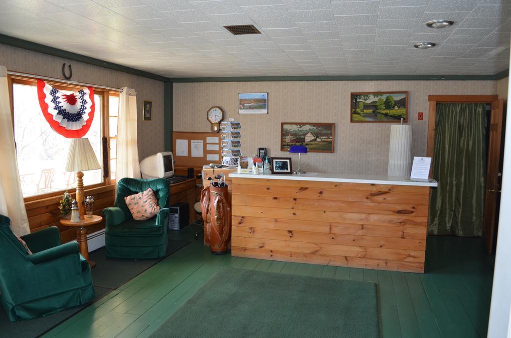Ladd Brook Inn Pownal Esterno foto